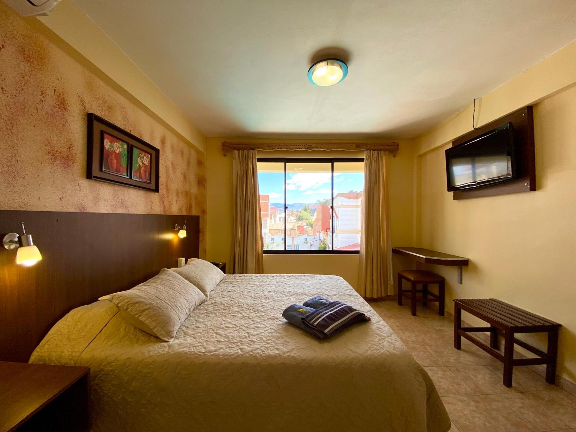 Hotel Mitru Tupiza Extérieur photo