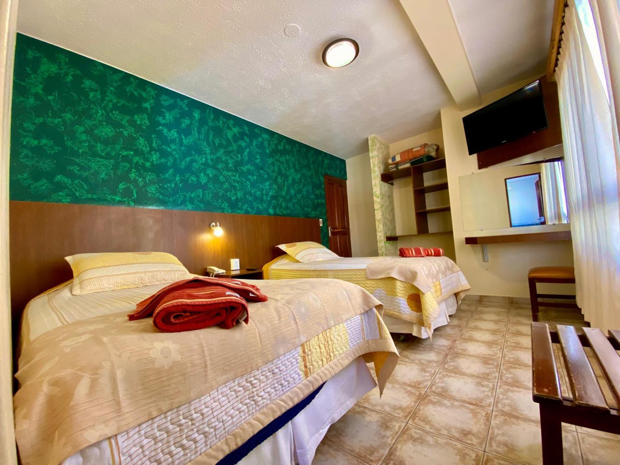 Hotel Mitru Tupiza Extérieur photo