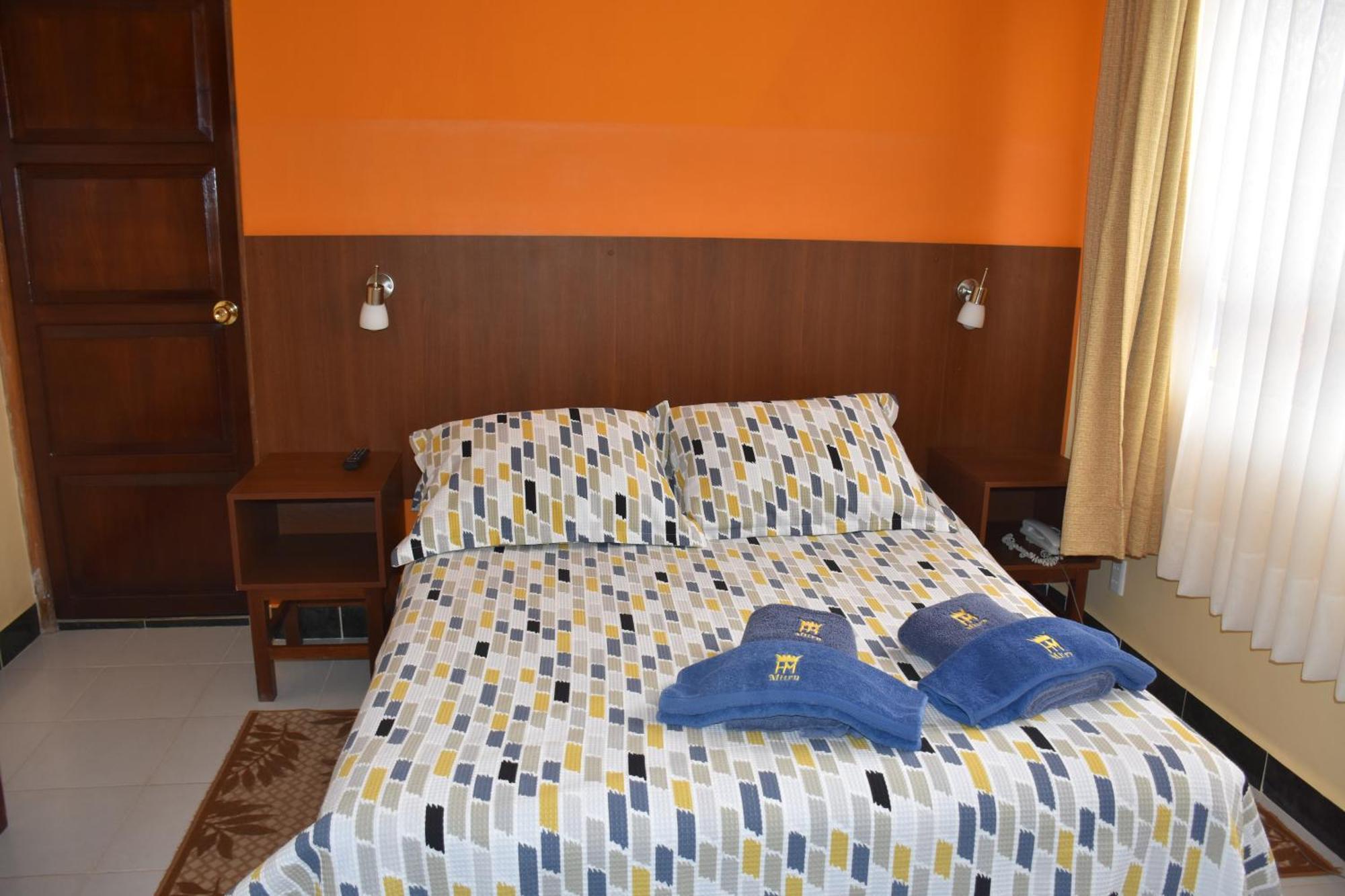 Hotel Mitru Tupiza Extérieur photo